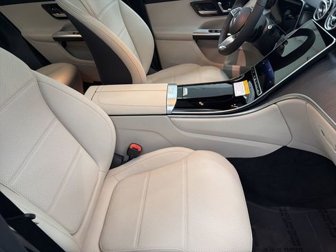 New 2026 Mercedes-Benz GLC 300 image 30