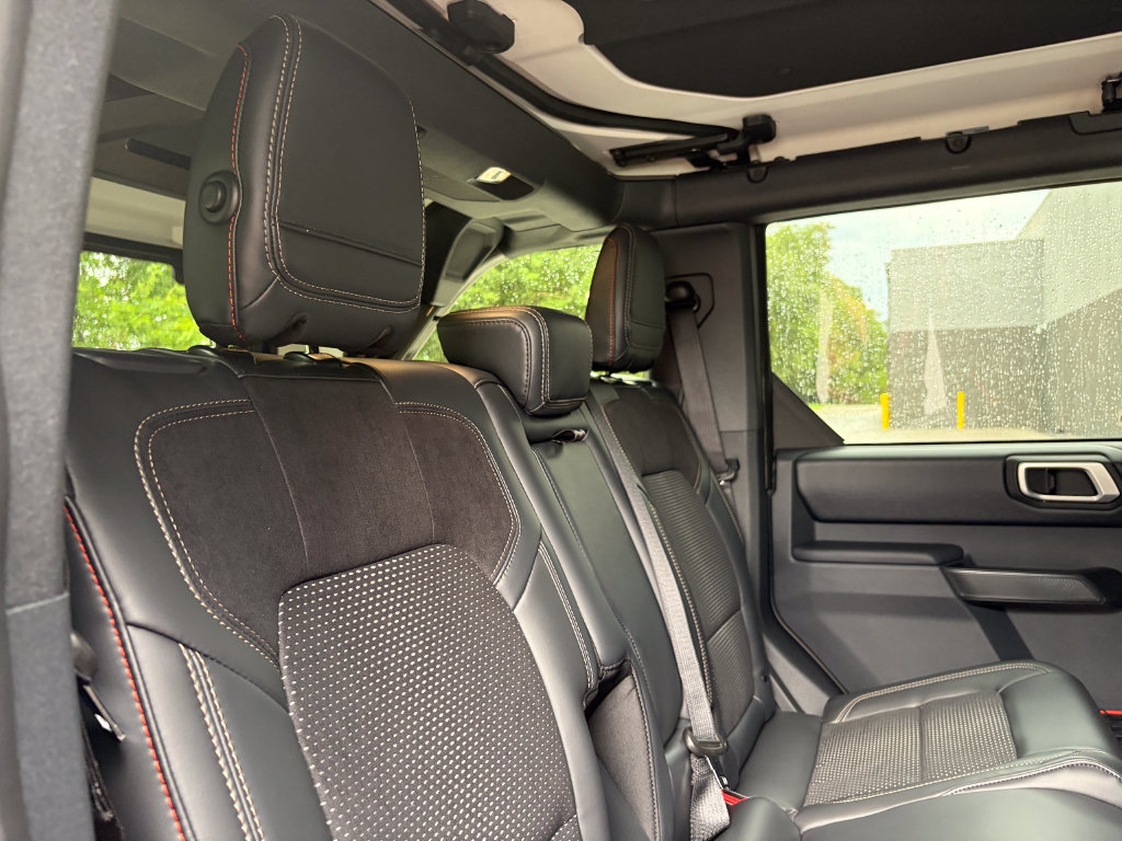 New 2026 Ford Bronco Raptor w/ Interior Carbon Fiber Pack AWD/4WD image 24