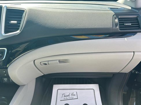 Used 2016 Honda Pilot Elite image 31