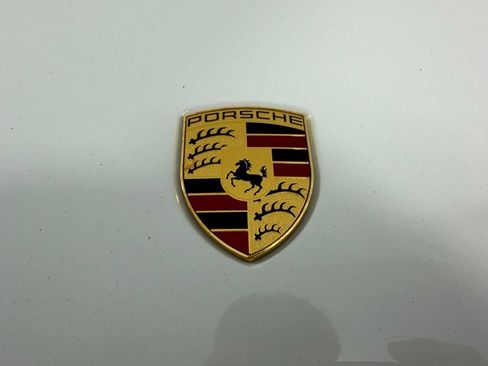 Used 2022 Porsche Panamera image 27