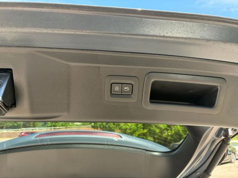 Used 2025 MAZDA CX-50 2.5 Hybrid w/ Premium Plus Pkg AWD/4WD image 22