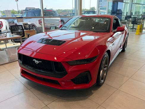New 2026 Ford Mustang GT RWD image 1