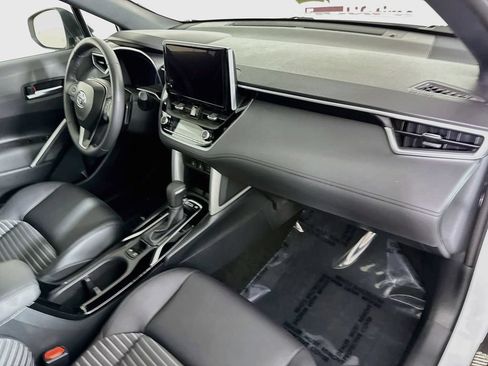 Certified 2024 Toyota Corolla Cross AWD Hybrid w/ Convenience Package image 34