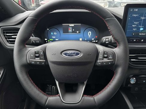 Used 2025 Ford Escape ST-Line Elite w/ Premium Technology Package image 23