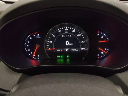 Used 2017 Kia Sorento SX image 23