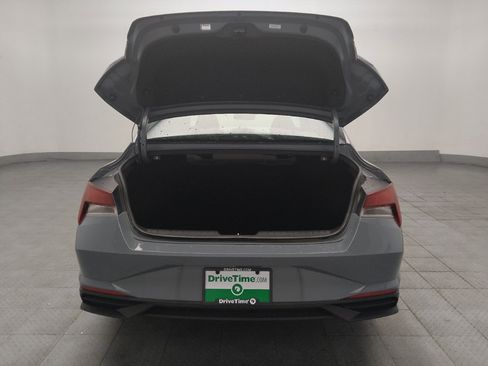 Used 2022 Hyundai Elantra SEL FWD image 29