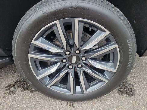 Certified 2024 Cadillac Escalade Sport AWD/4WD image 27