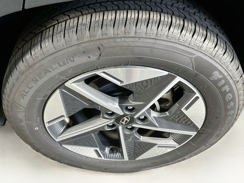 Used 2025 Hyundai Tucson SEL AWD/4WD image 11
