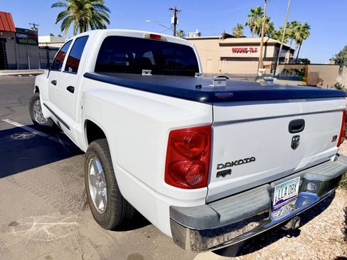 Used 2005 Dodge Dakota Laramie w/ Trailer Tow Group RWD image 5