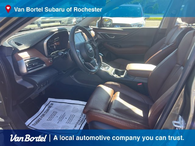 Certified 2025 Subaru Outback Touring XT AWD/4WD image 13