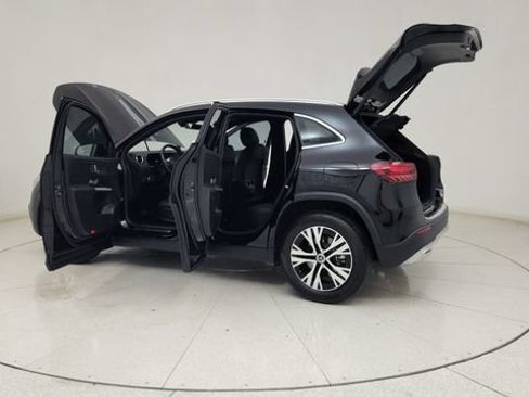 Used 2025 Mercedes-Benz GLA 250 image 17