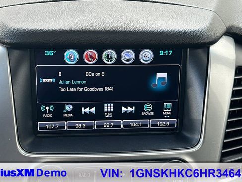 Used 2017 Chevrolet Suburban LT image 30