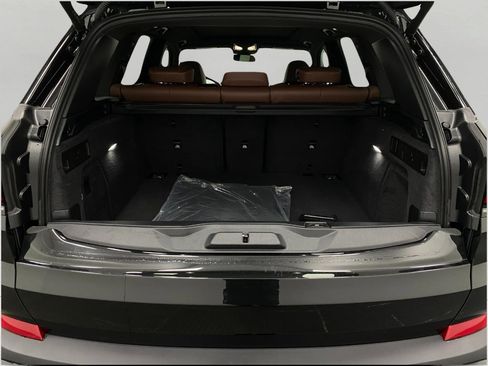 New 2026 BMW X5 xDrive40i w/ Premium Package AWD/4WD image 5