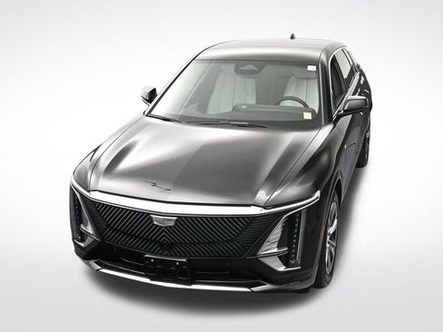Used 2025 Cadillac Lyriq Luxury AWD/4WD image 23