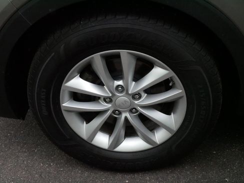 Used 2018 Kia Sorento LX AWD/4WD image 15