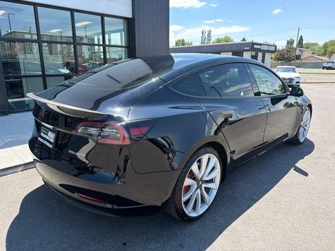 Used 2022 Tesla Model 3 Performance AWD/4WD image 10