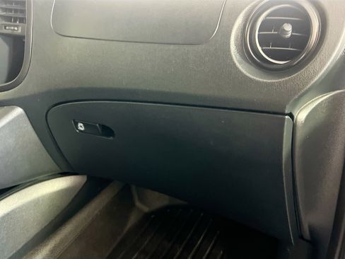 Used 2020 Mercedes-Benz Metris Cargo image 33