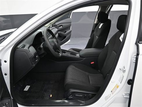 New 2025 Honda Accord SE image 6