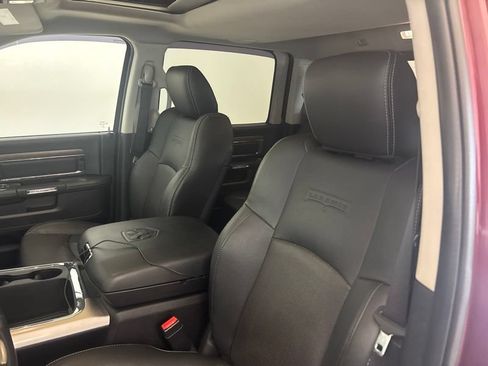 Used 2016 RAM 1500 Laramie w/ Convenience Group AWD/4WD image 23