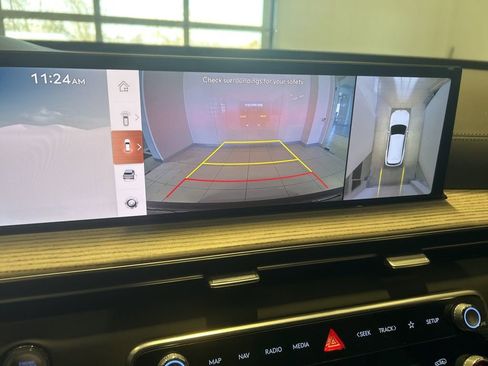 Used 2025 Genesis GV80 3.5T Prestige image 10