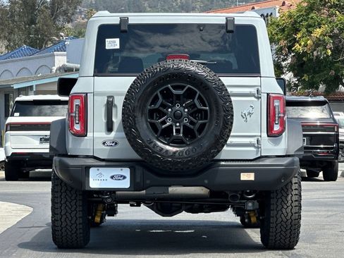 New 2026 Ford Bronco Badlands AWD/4WD image 4