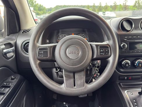 Used 2014 Jeep Compass Sport w/ Power Value Group AWD/4WD image 24