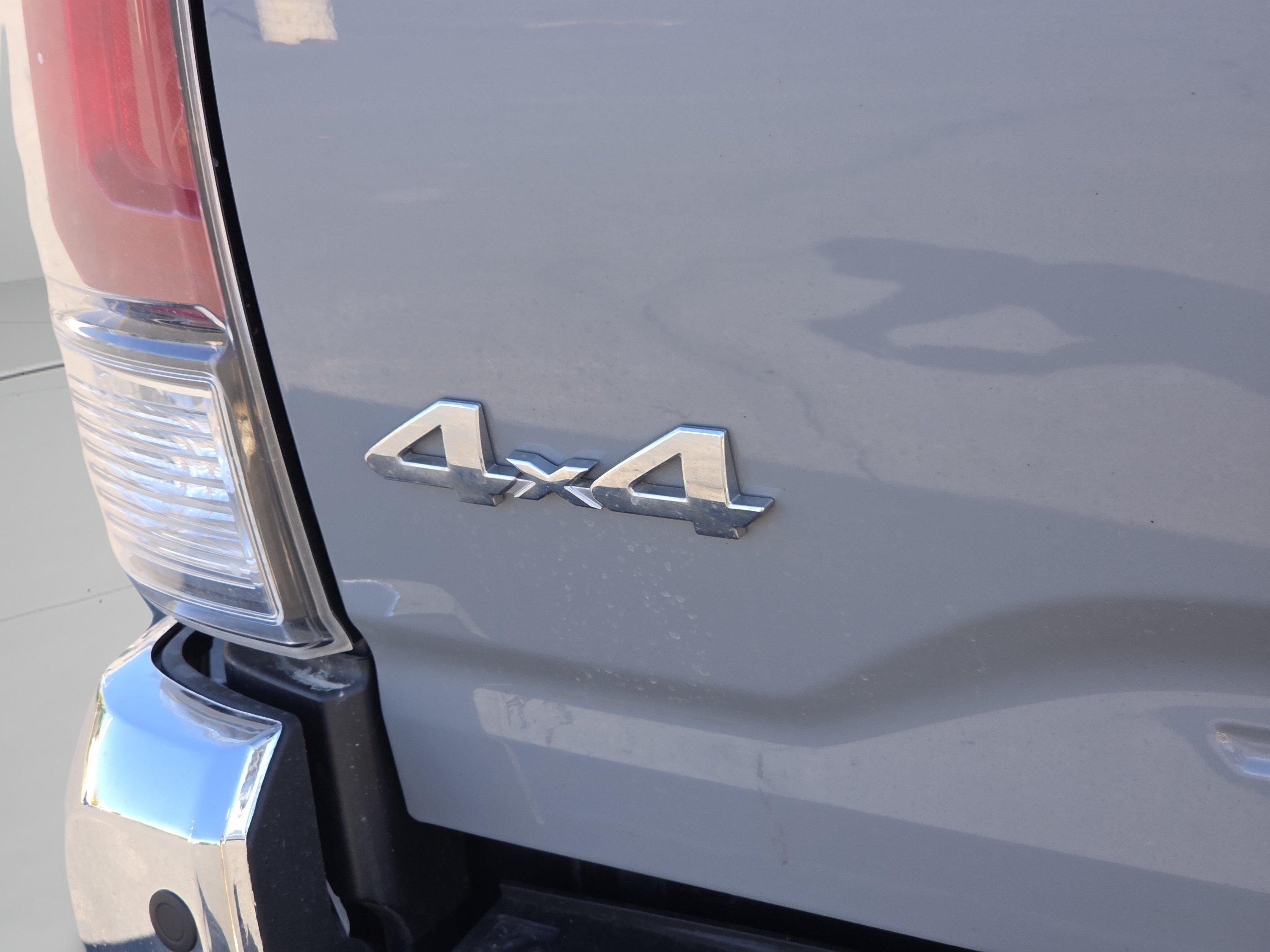 Used 2021 Toyota Tacoma Limited AWD/4WD image 27