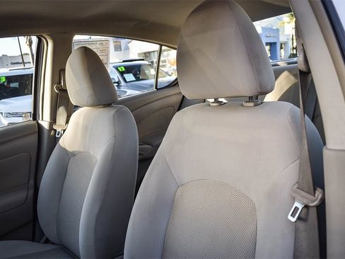 Used 2012 Nissan Versa SL image 22