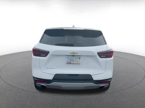 Used 2025 Chevrolet Blazer LT image 12