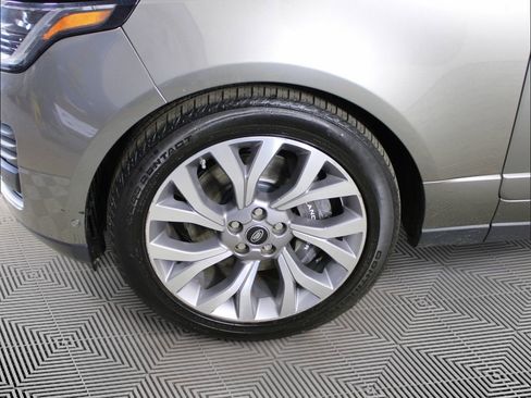 Used 2020 Land Rover Range Rover HSE AWD/4WD image 9