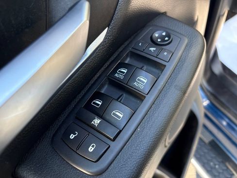 Used 2021 RAM 1500 Big Horn AWD/4WD image 15