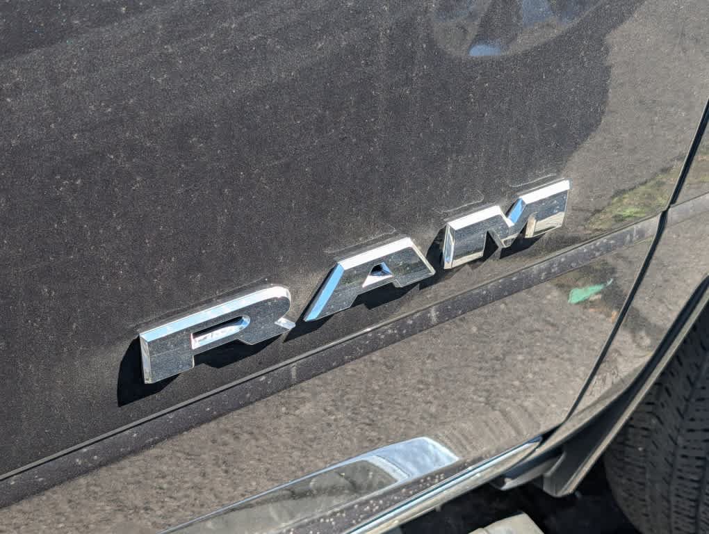 Used 2021 RAM 3500 Big Horn AWD/4WD image 9