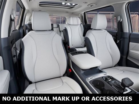 New 2026 Kia Carnival SX Prestige image 15