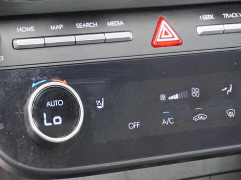 Used 2025 Hyundai Sonata SEL image 22