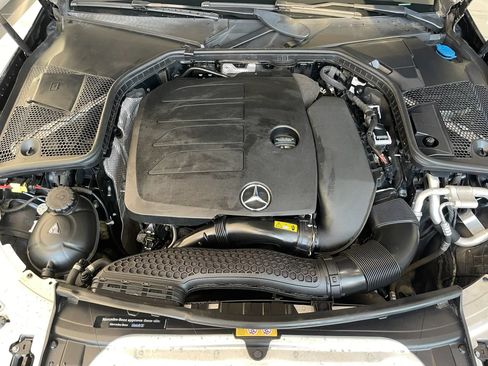 Used 2019 Mercedes-Benz C 300 4MATIC Sedan image 29