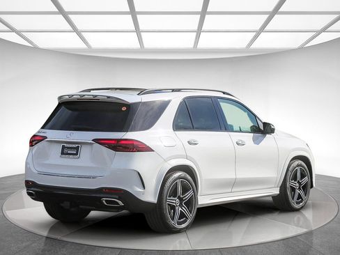 New 2026 Mercedes-Benz GLE 350 4MATIC image 4