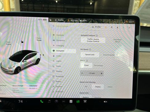 Used 2020 Tesla Model 3 Standard Range Plus image 36