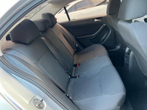 Used 2014 Volkswagen Jetta S image 18