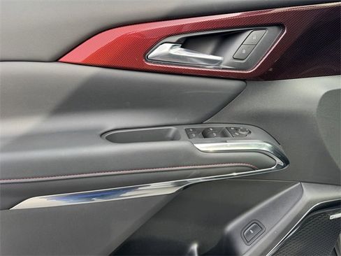 New 2026 Chevrolet Traverse Z71 w/ Enhanced Driving Package image 12