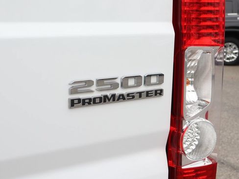 Used 2025 RAM ProMaster 2500 w/ Convenience Group FWD image 44