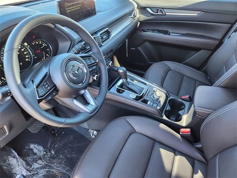 New 2025 MAZDA CX-5 Signature image 7