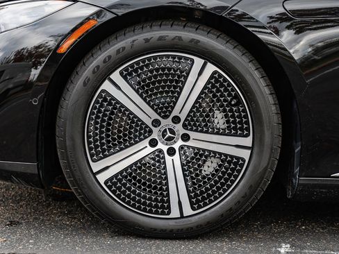 Certified 2023 Mercedes-Benz EQS 450+ 4MATIC Sedan image 9