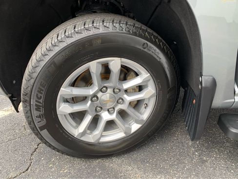 Used 2024 Chevrolet Silverado 1500 LT w/ Protection Package image 6