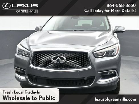 Used 2018 INFINITI QX60 FWD w/ Deluxe Technology Package image 3