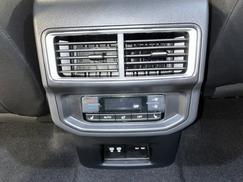 New 2026 Volkswagen Atlas SEL Premium R-Line image 11