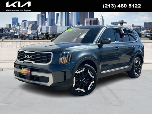 Used 2024 Kia Telluride S image 1