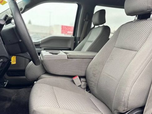 Used 2016 Ford F150 XLT w/ Equipment Group 301A Mid image 4