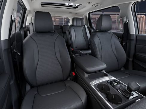 New 2026 Kia Carnival SX Prestige FWD image 15
