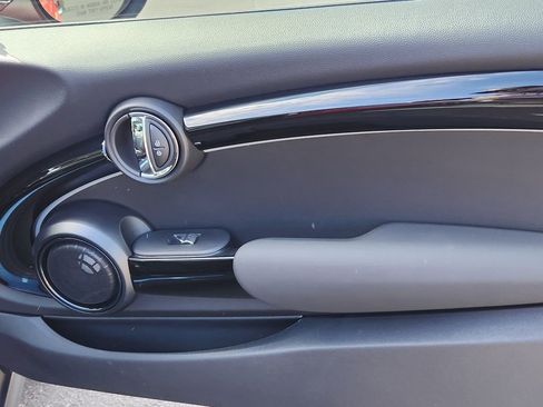 Used 2024 MINI Cooper SE image 13