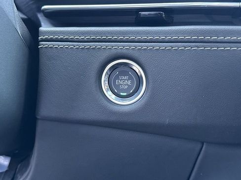 New 2026 Cadillac Escalade ESV Luxury image 17